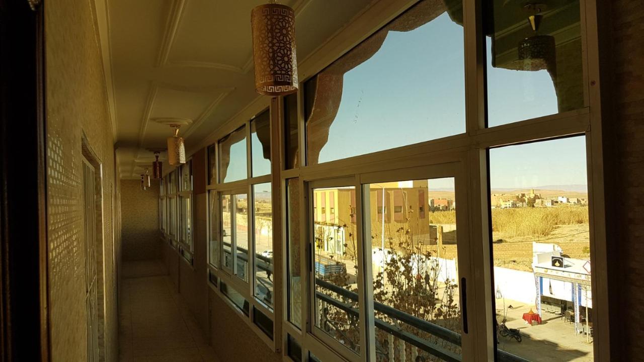 Hotel Nice 06 Мідельт Екстер'єр фото